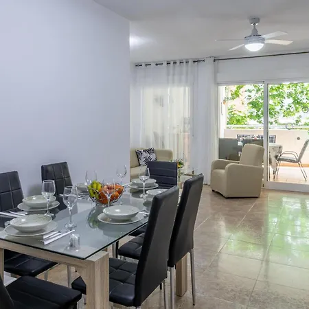 Isabela Apartment
